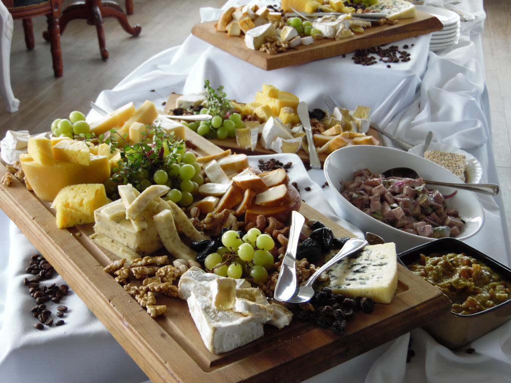 Martina De Goni Hotel